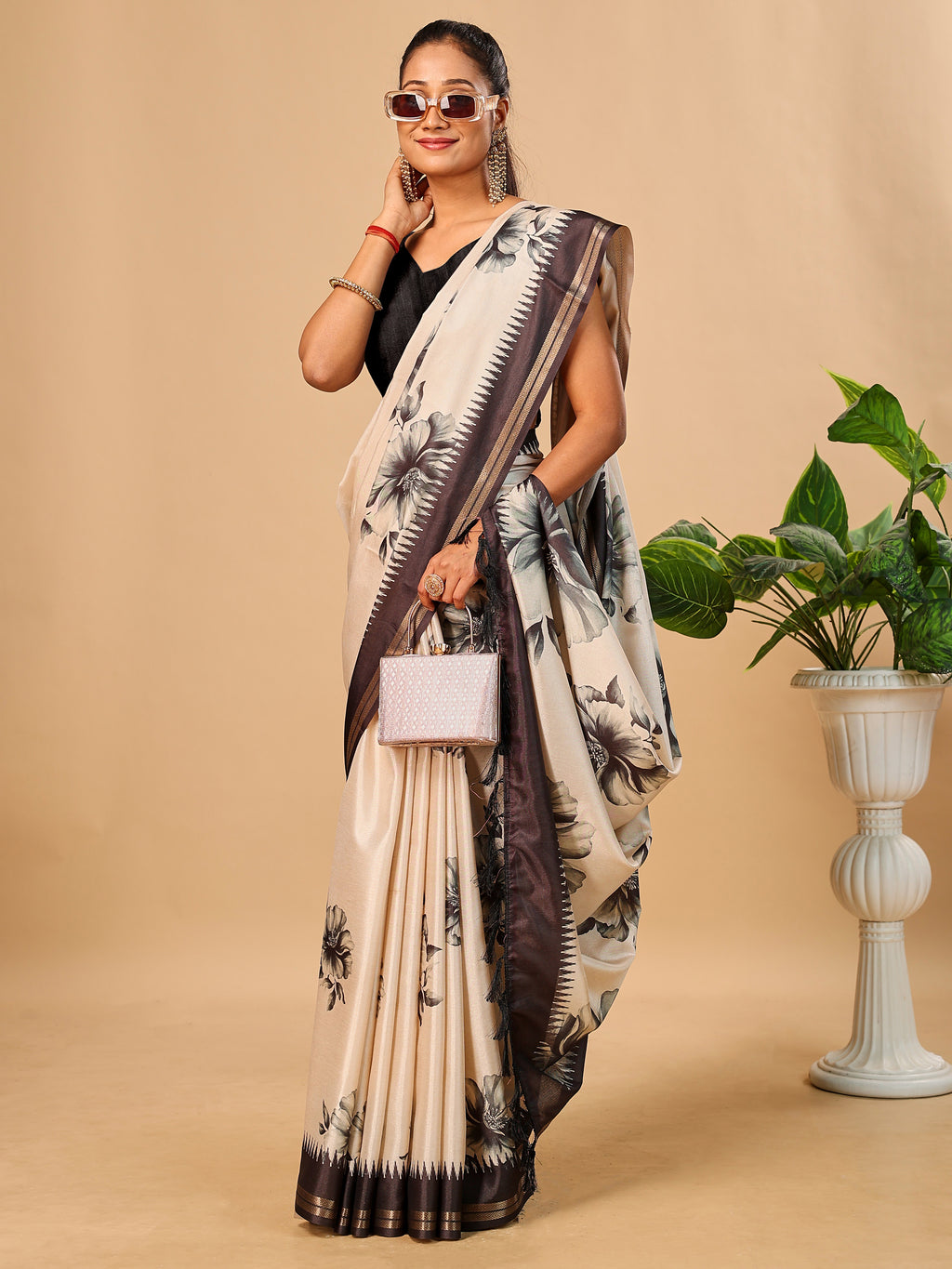 Tavira Tussar Silk Saree – Ivory Grey Floral Digital Print