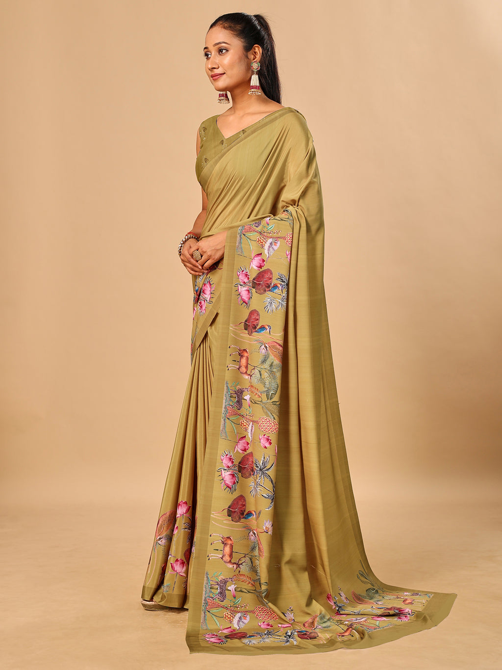Crepe Saree with Animal Digital Prints