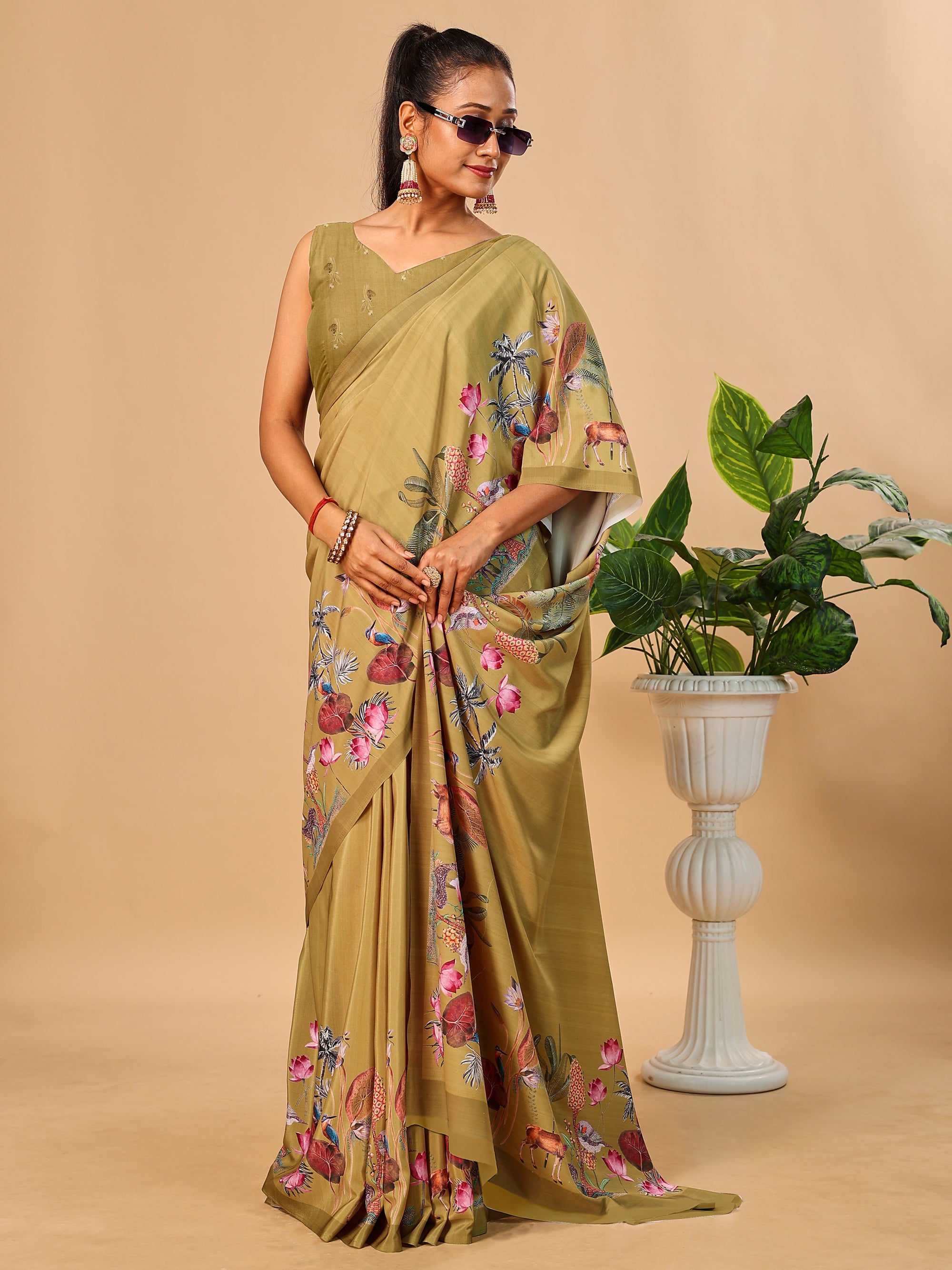 Crepe Saree with Animal Digital Prints