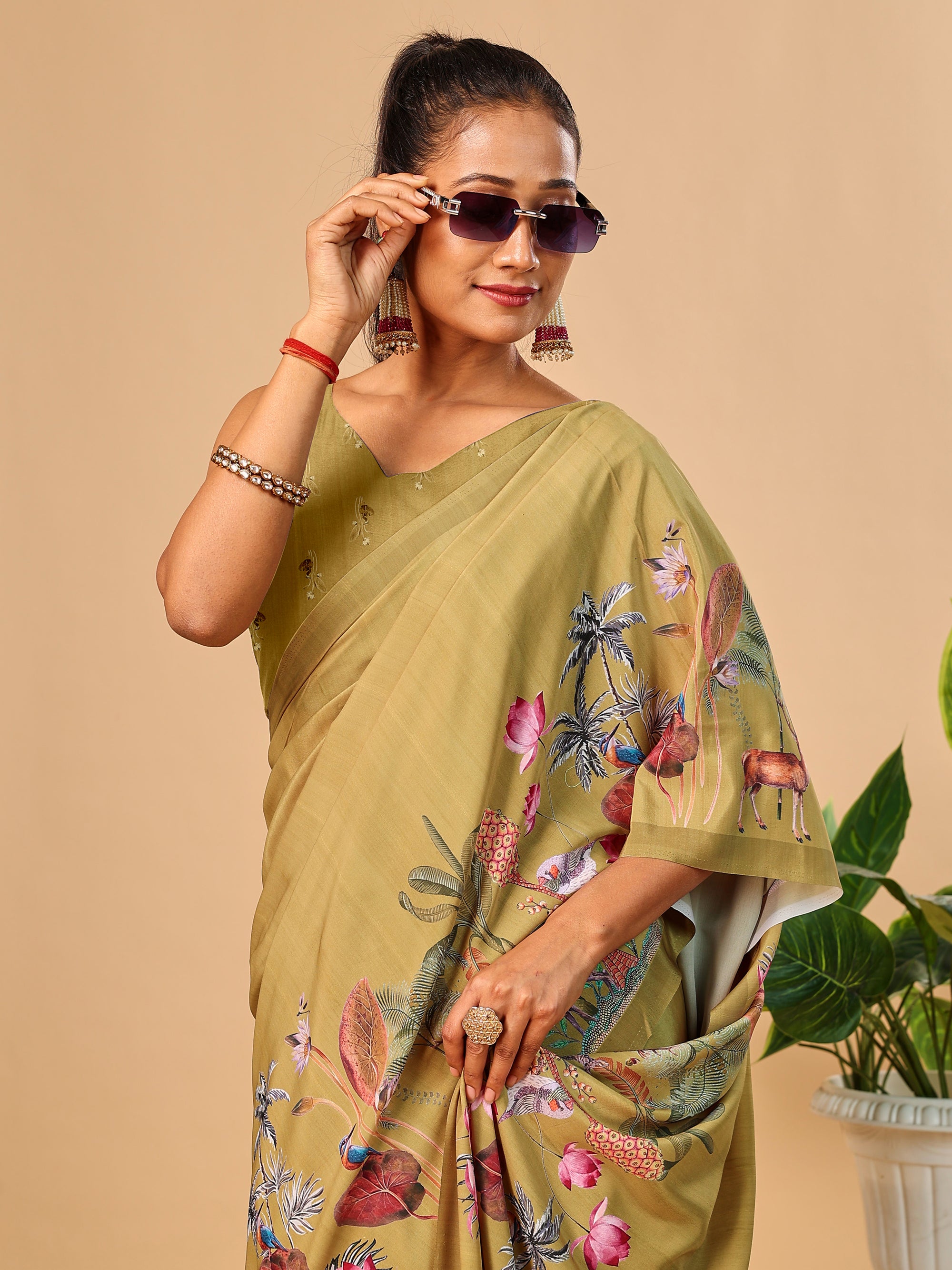 Crepe Saree with Animal Digital Prints