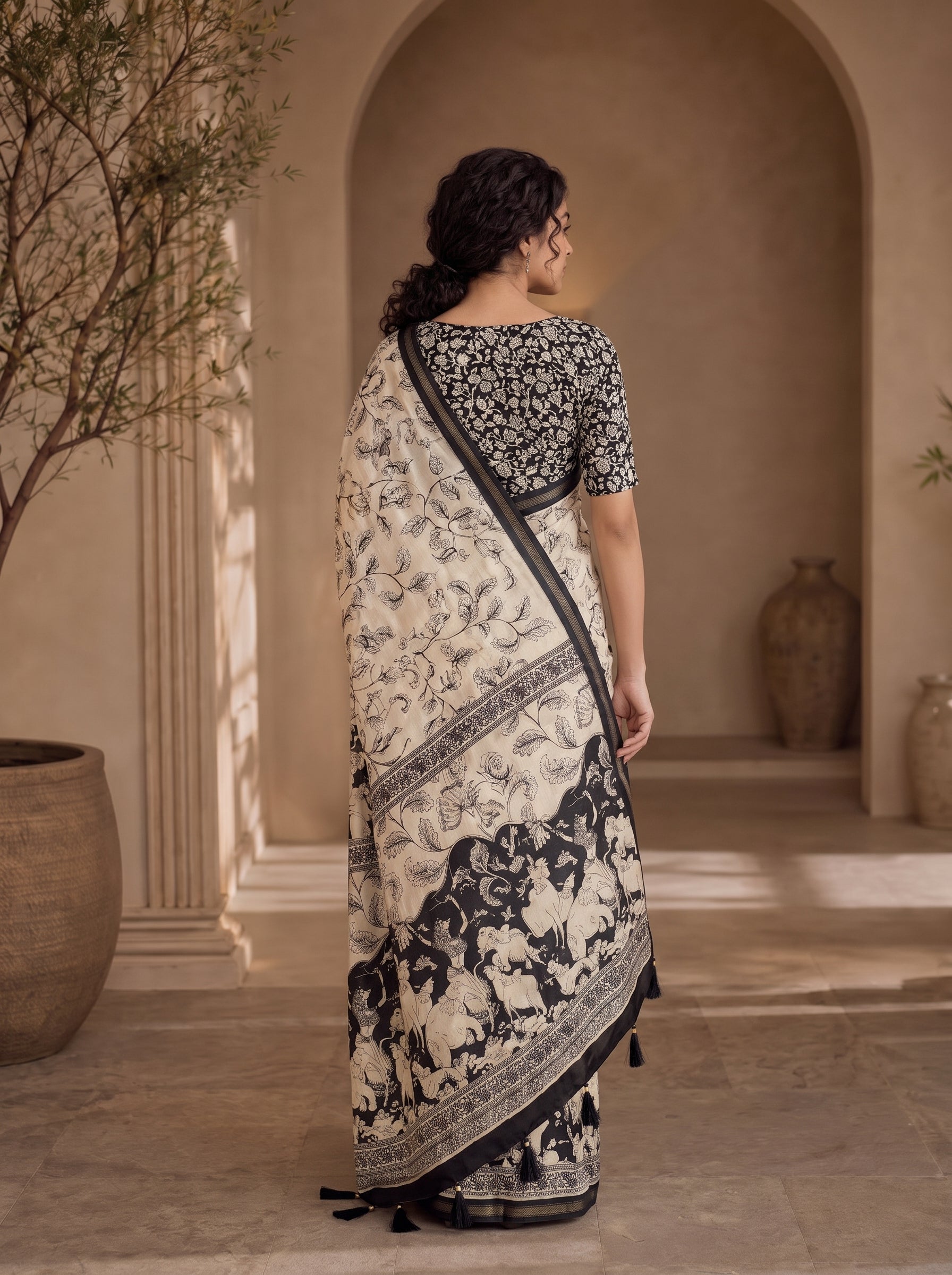 Kalava Art Silk Saree – Cream Black Heritage Animal Pen Kalamkari Digital Print