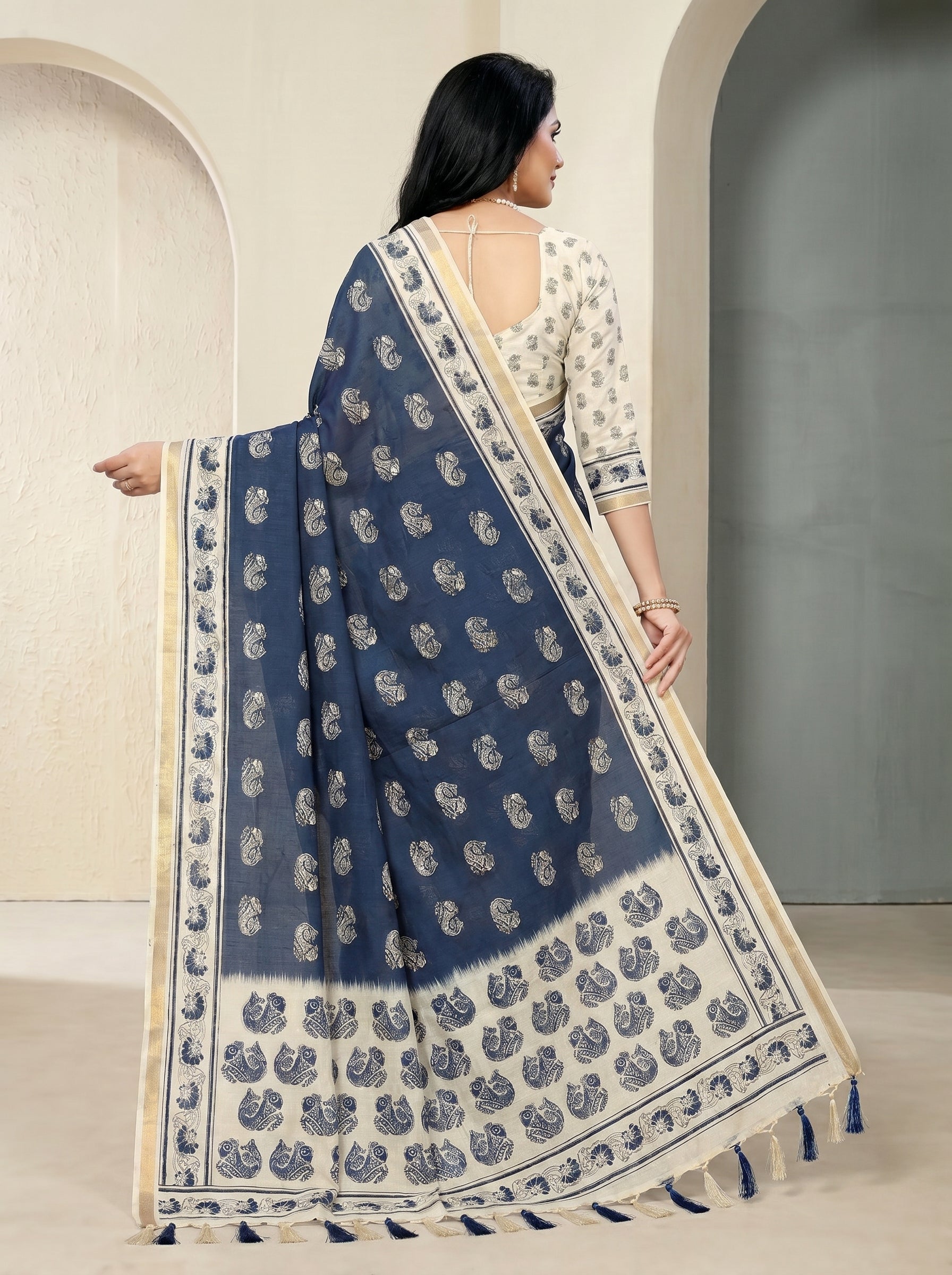 Zariya Cotton Blend Saree – Navy Blue