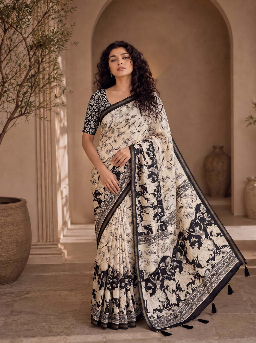 Kalava Art Silk Saree – Cream Black Heritage Animal Pen Kalamkari Digital Print