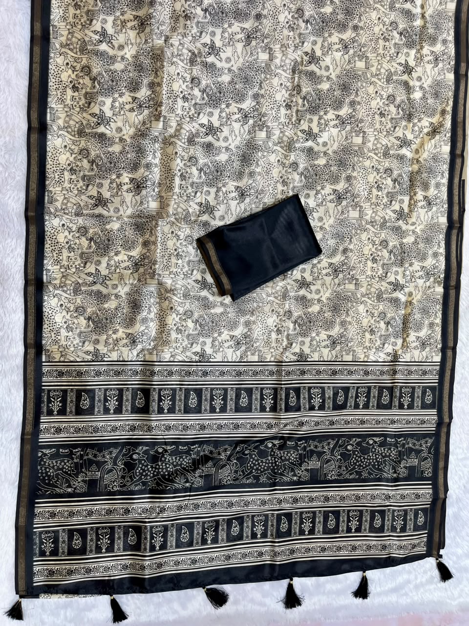Kalava Art Silk Saree – Cream Black Heritage Forest Pen Kalamkari Digital Print