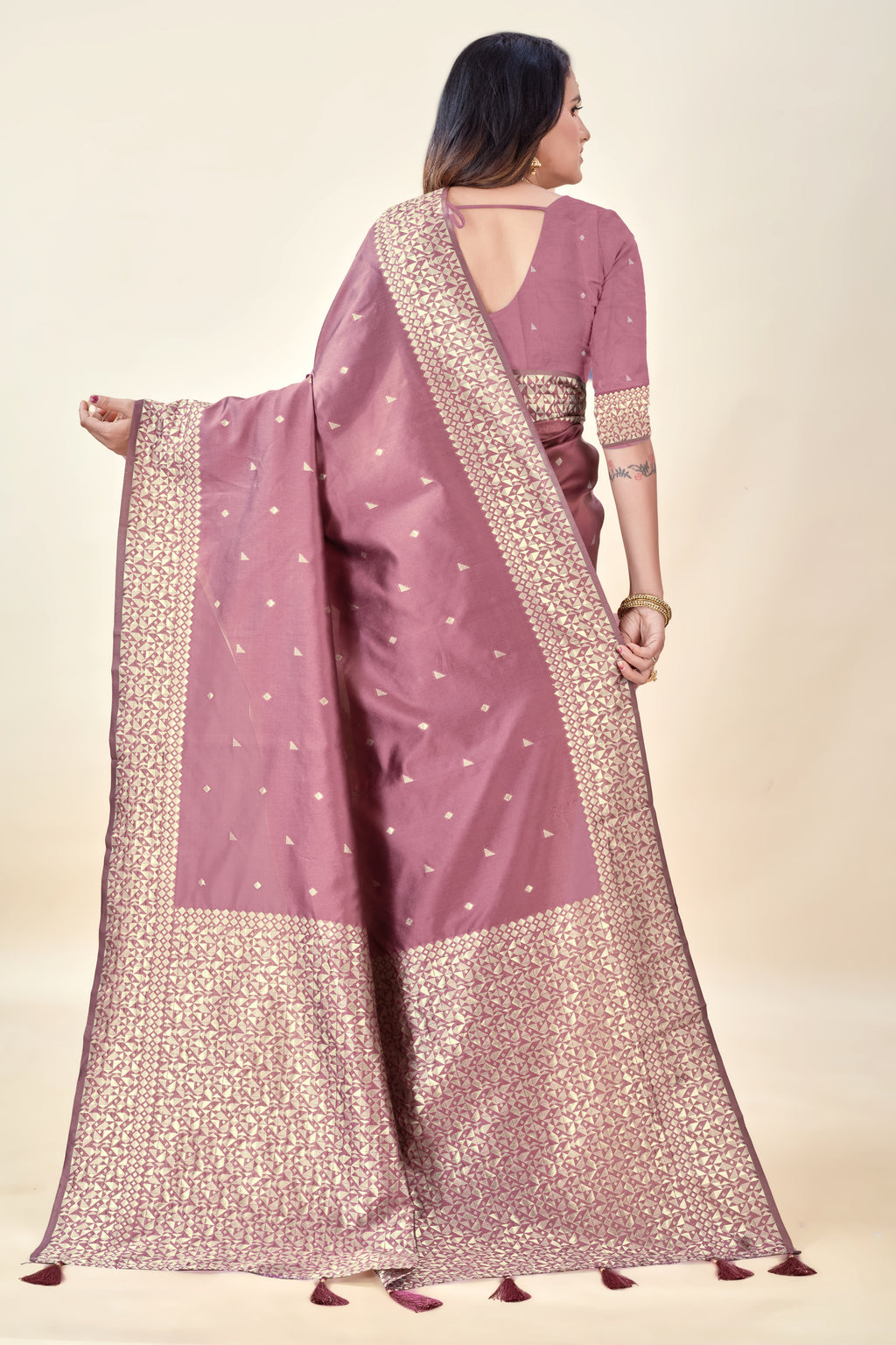 Onion Soft Litchi Silk Saree with Silver Zari Weave & Tassel Pallu