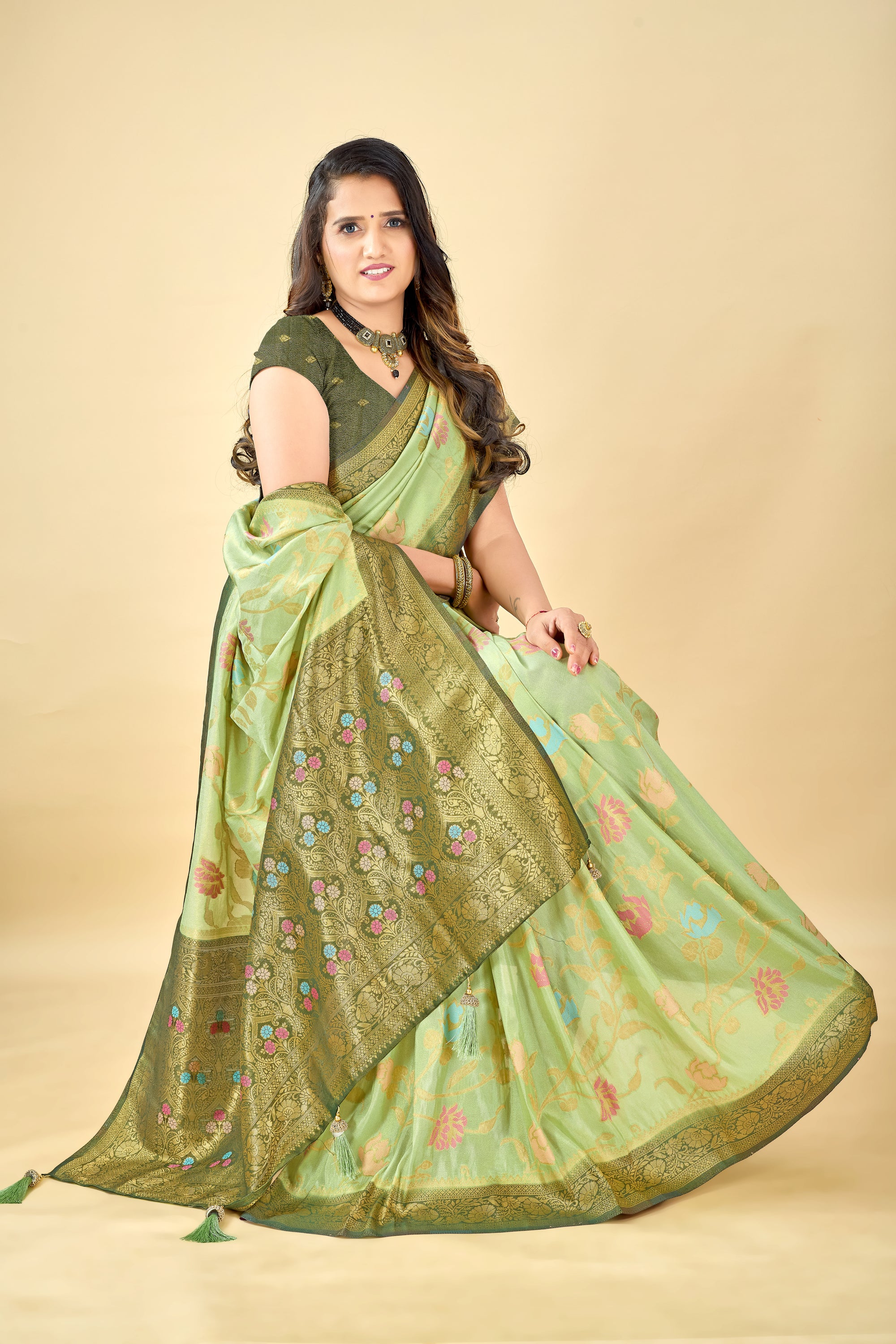 Pista Pure Viscose Tissue Silk Saree with Meenakari Pallu
